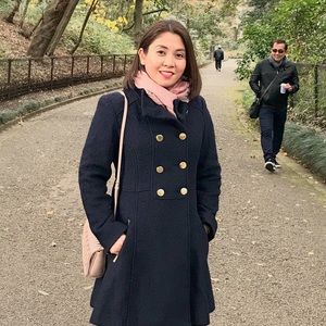 Meet your Posher, Iris